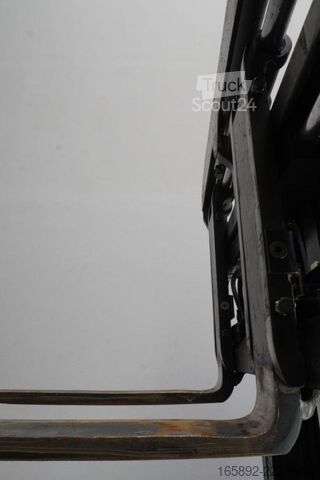 رافعة شوكية Linde E 12 EVO 386-02