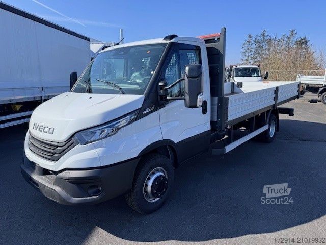 Fourgon pick-up IVECO Daily 70C18HA8 Klima Navi Rückfahrkamera 2x AHK