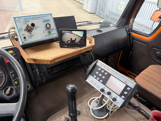 Lastbilchassi Mercedes-Benz NG 1928 A 4x4 NG 1928 A 4x4, V8-Motor, Winterdienstaustattung