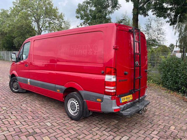 Skříňová dodávka Mercedes-Benz Sprinter 313 CDI L2H1