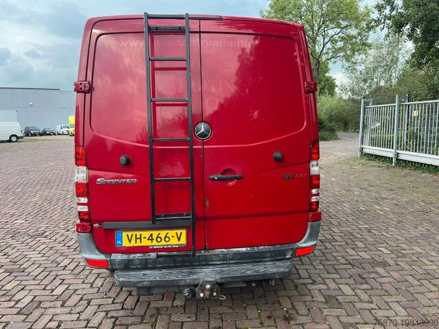 Skříňová dodávka Mercedes-Benz Sprinter 313 CDI L2H1