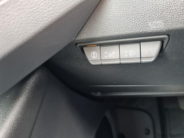 Tentinė furgonė Renault Master Pritsche Schiebe Plane 10 Pal. LUFTFEDERUNG