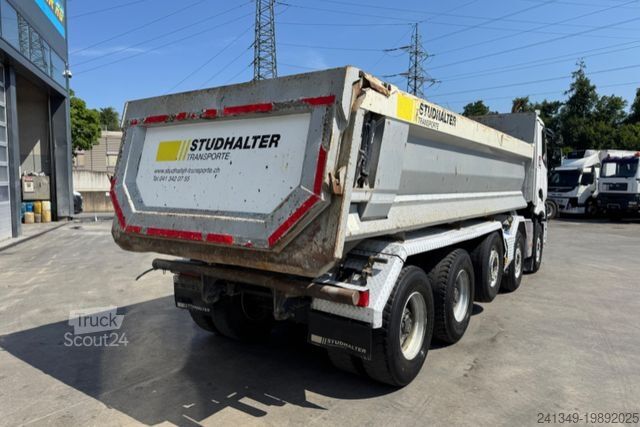 Camión volquete RENAULT C520 10x4 Kipper