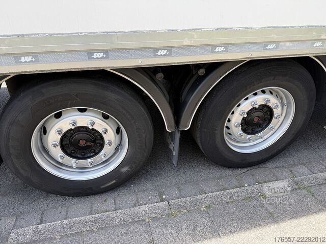 Рефрижераторний вантажівка MERCEDES-BENZ Antos 2543 6x2 Kühlkoffer + 2-Achs Tandem Anh.