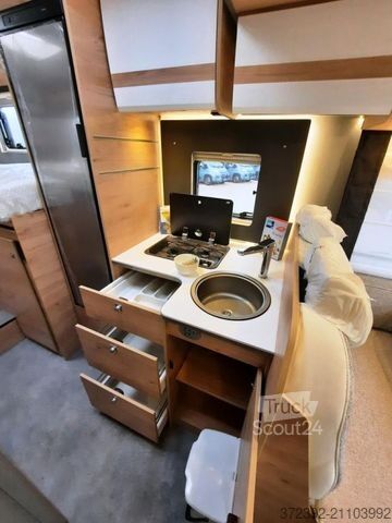 Half-integraal camper DETHLEFFS Just Camp T 6812 EB Active Verfüg./Sparen Sie 6.