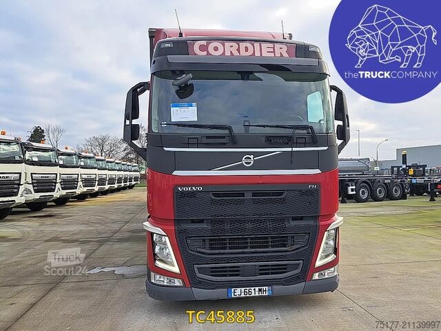 Bâche coulissante Volvo FH 460