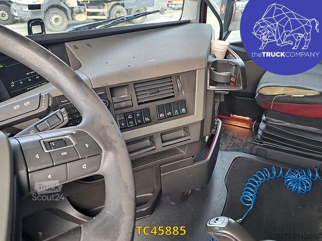 Bâche coulissante Volvo FH 460