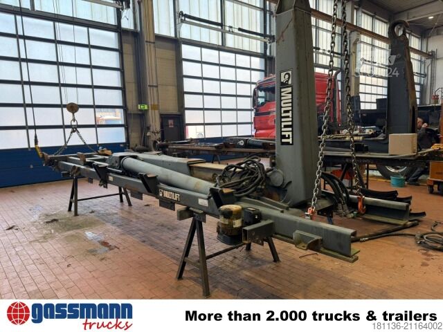 Camion benne à bras amovible HIAB LHS26256 Abrollanlage