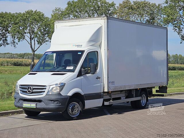 Resväska MERCEDES-BENZ SPRINTER 516 automaat EURO6