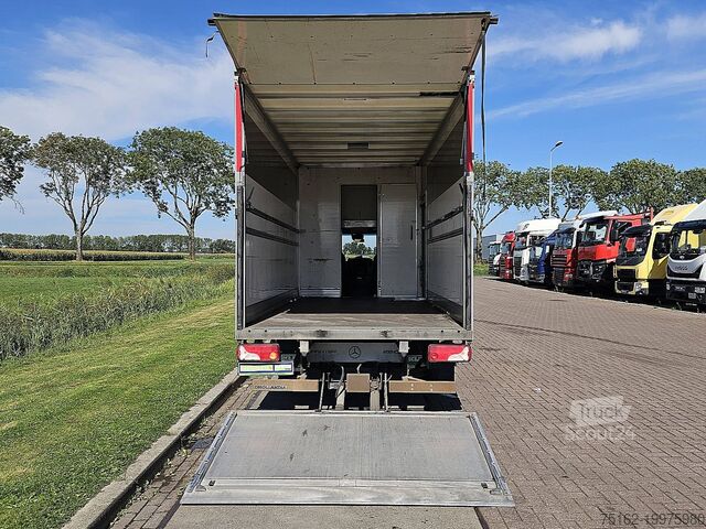 Resväska MERCEDES-BENZ SPRINTER 516 automaat EURO6