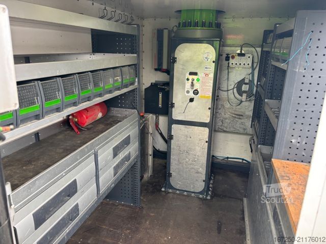 Plataforma de trabalho montada em camião IVECO Daily 70C18 Hubarbeitsbühne 17,3m