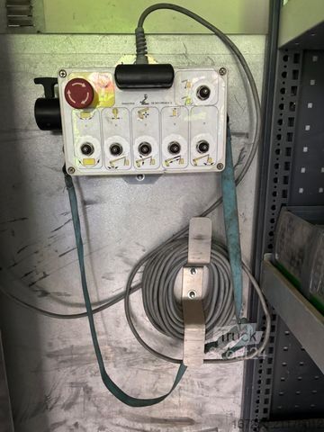 Plataforma de trabalho montada em camião IVECO Daily 70C18 Hubarbeitsbühne 17,3m