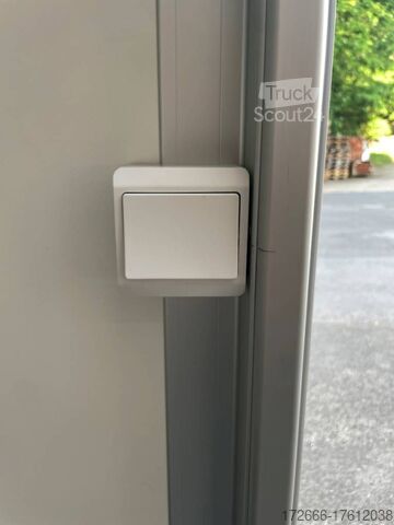 Suitcase VARIANT 1315 C2 EDITION 258X148X157CM 1350KG