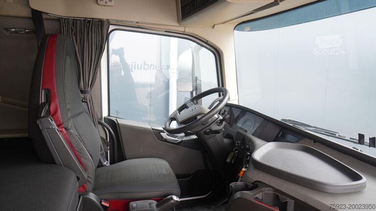 Standaard-SZM Volvo FH 420 GLOBETROTTER EURO 6