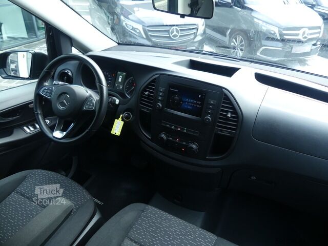 Minibus mercedes-benz Vito Tourer 116 CDI Pro 4x4 lang 9SITZER/AHK/KAM