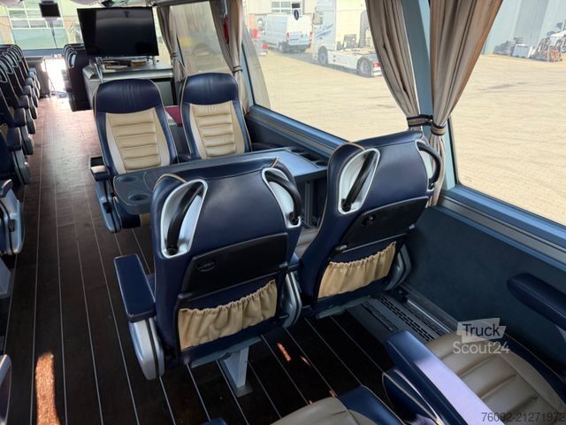 Turistinis autobusas NEOPLAN P12 5218 SHD Starliner V.I.P*EEV*wenig KM