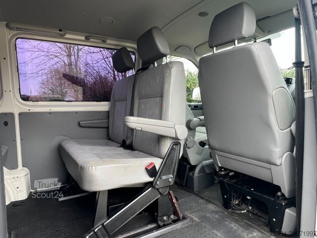 Minibus VOLKSWAGEN T5 Caravelle 2.5 Tdi 7 Sitze Klima Standheizung