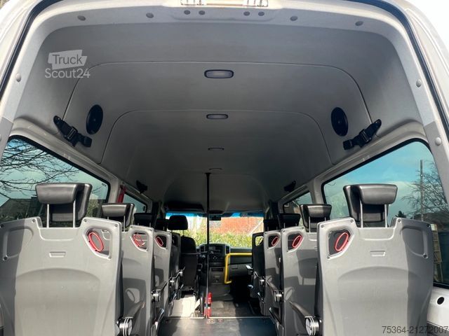 Minibus VOLKSWAGEN Crafter 2.0 Tdi 80kw L2H2 9 Sitze + Lift + Klima