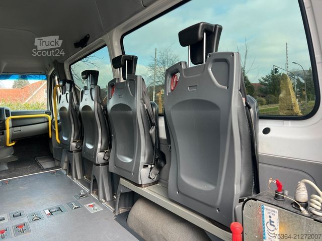 Minibus VOLKSWAGEN Crafter 2.0 Tdi 80kw L2H2 9 Sitze + Lift + Klima