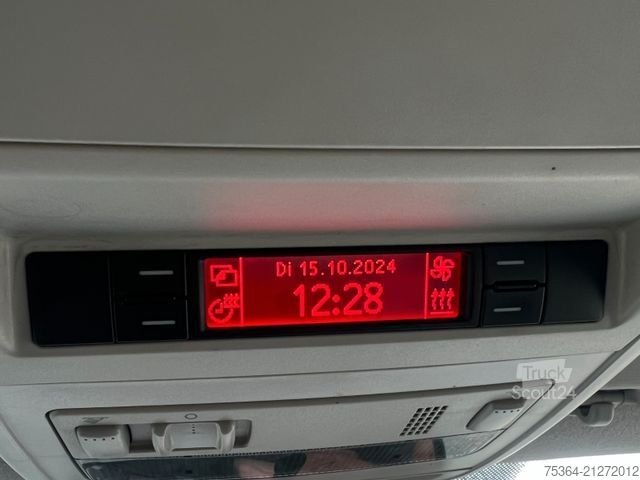 Minibus VOLKSWAGEN T5 Caravelle 2.5 Tdi 7 Sitze Klima Standheizung