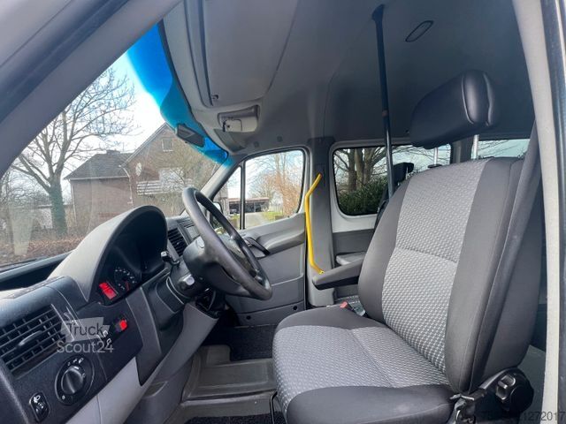 Minibus VOLKSWAGEN Crafter 2.0 Tdi 80kw L2H2 9 Sitze + Lift + Klima