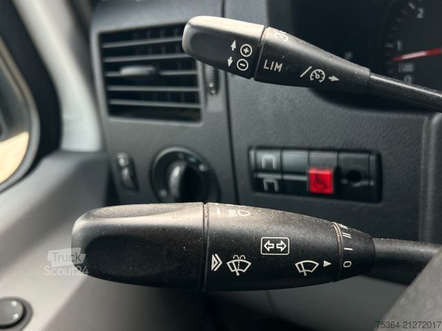 Minibus VOLKSWAGEN Crafter 2.0 Tdi 80kw L2H2 9 Sitze + Lift + Klima