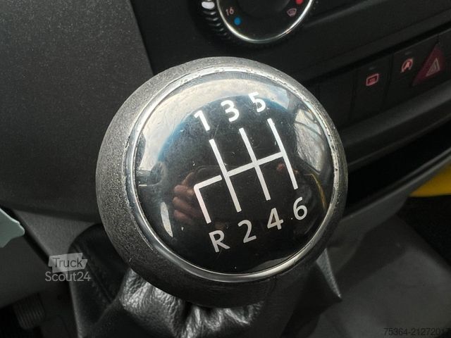 Minibus VOLKSWAGEN Crafter 2.0 Tdi 80kw L2H2 9 Sitze + Lift + Klima