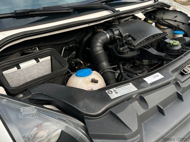 Minibus VOLKSWAGEN Crafter 2.0 Tdi 80kw L2H2 9 Sitze + Lift + Klima