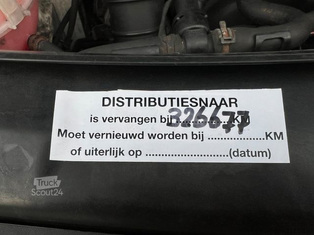 Minibus VOLKSWAGEN Crafter 2.0 Tdi 80kw L2H2 9 Sitze + Lift + Klima