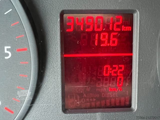 Minibus VOLKSWAGEN Crafter 2.0 Tdi 80kw L2H2 9 Sitze + Lift + Klima