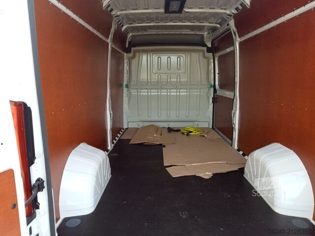 Furgoneta Fiat E-Ducato 3.5T L3H2 47 kWh Prijs op aanvraag - 1...