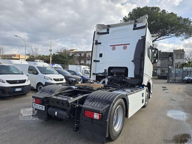 Standardni vlačilec FORD FORD FMAX 500 2023 RETARDER KM 190000