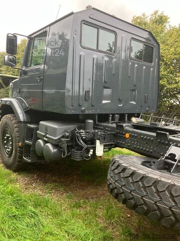 Camião camper Mercedes-Benz Zetros 6x4 Fahrgestell