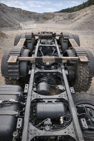 Kemperių sunkvežimis SPECTRA Mercedes-Benz Zetros 6x4 Fahrgestell