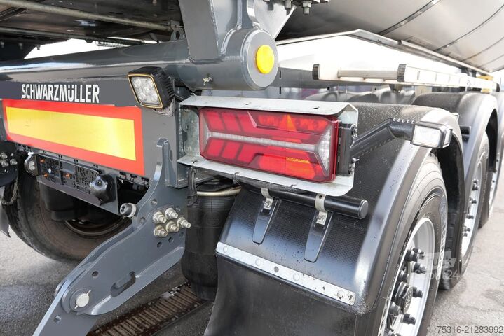 Naczepa wywrotka SCHWARTZMULLER 