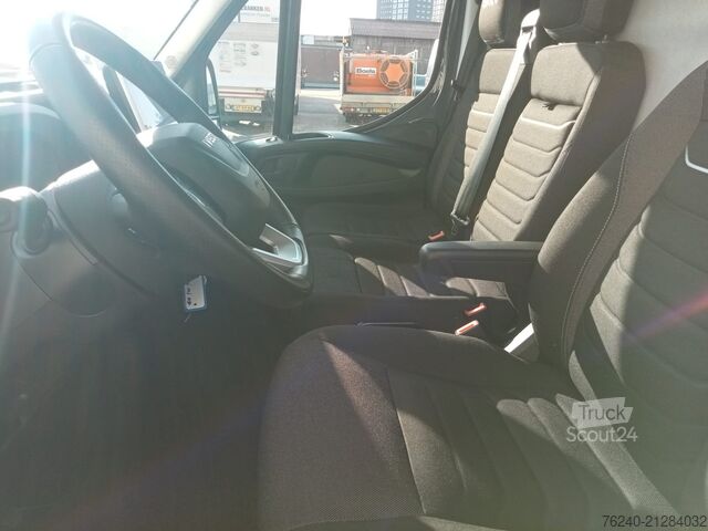 Fourgon tôlé Iveco Daily 35S16V A8 Luchtvering - Adaptive Cruise C...