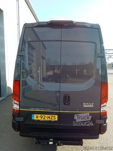 Panelinis furgonas Iveco Daily 35S16V A8 Luchtvering - Adaptive Cruise C...
