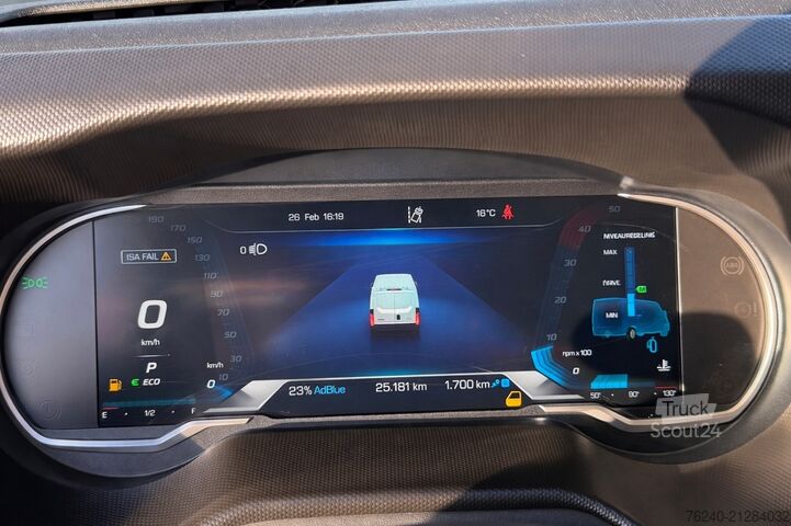 Fourgon tôlé Iveco Daily 35S16V A8 Luchtvering - Adaptive Cruise C...