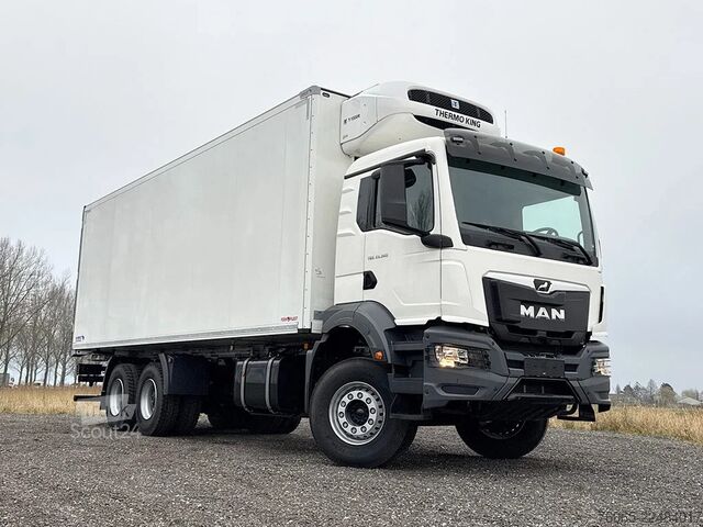  MAN TGS 33.360 BB CH 6x4 Refrigerated Box Truck