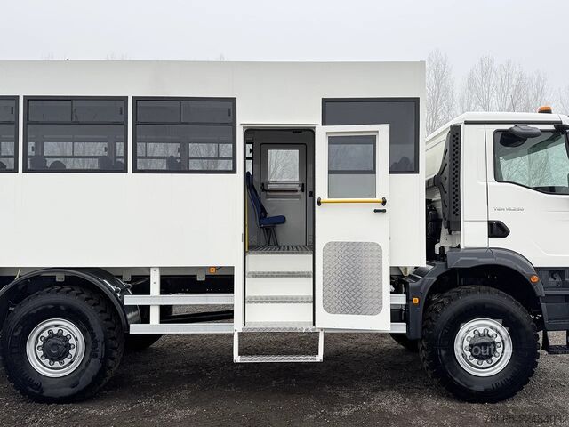  MAN TGM 18.250 BB CH Midi Bus (2 units)