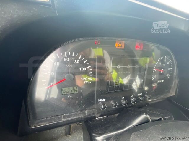 Gelenkbus Solaris Urbino