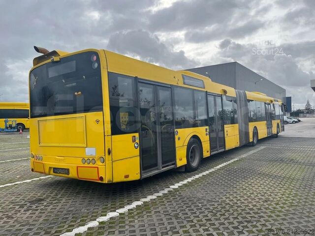 Gelenkbus Solaris Urbino