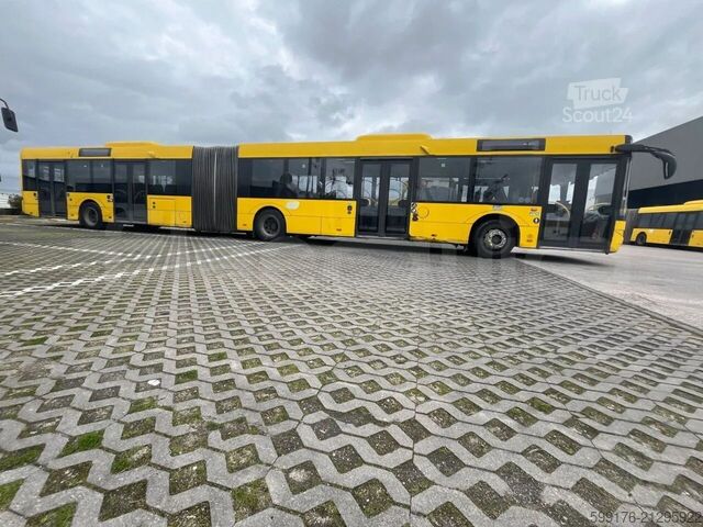 Gelenkbus Solaris Urbino