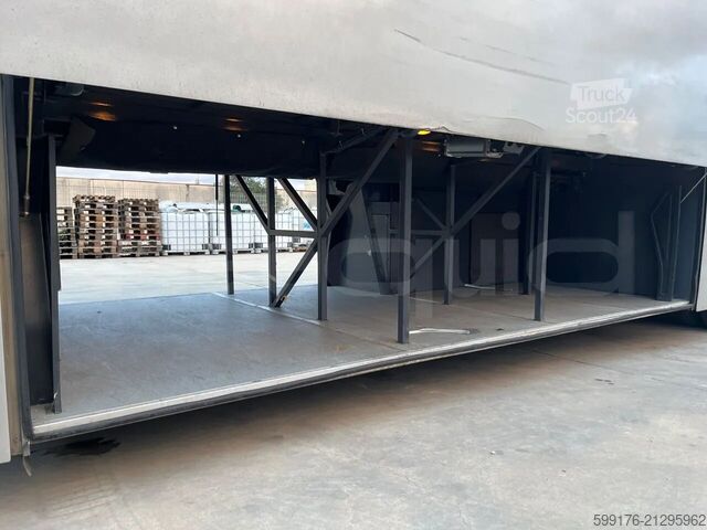 Autobus turystyczny Irisbus Domino Orlandi 2001