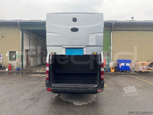 Transport de personnes Mercedes-Benz Sprinter