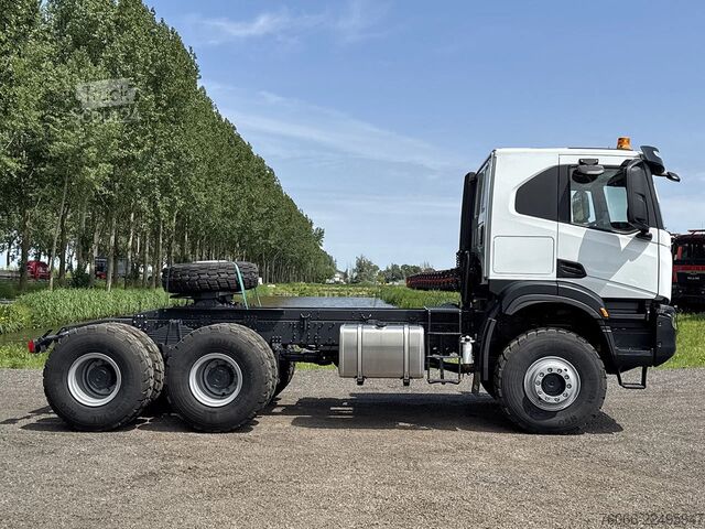 Padrão-SZM Iveco T-Way AT720T47WTH Tractor Head (14 units)