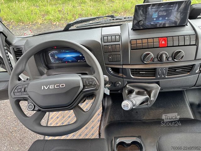Chassis com cabina Iveco EuroCargo 180 E28-4815 Chassis Cabin (11 units)