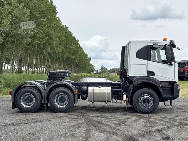 Padrão-SZM Iveco T-Way AT720T47TH ADR Tractor Head (5 units)