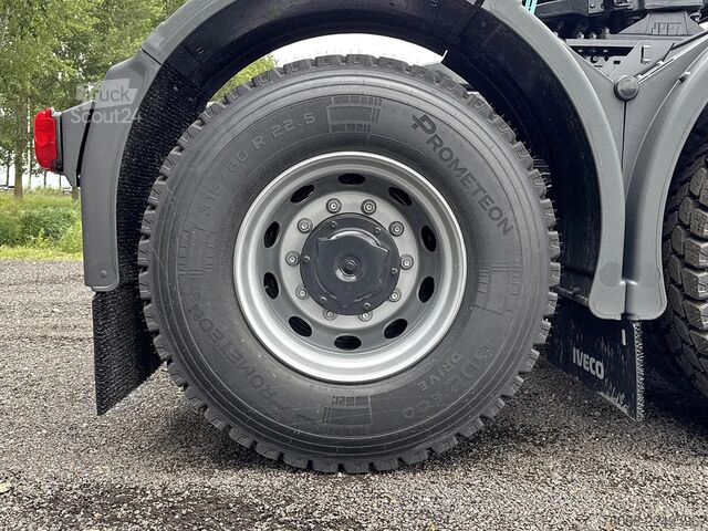 Padrão-SZM Iveco T-Way AT720T47TH ADR Tractor Head (5 units)
