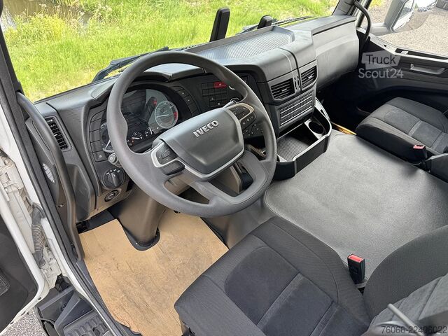 Chassis met cabine Iveco T-Way AD380T43H-3800 AT Chassis Cabin (3 units)